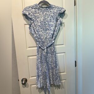 SHEIN Blue & White Floral Smocked Mini Dress